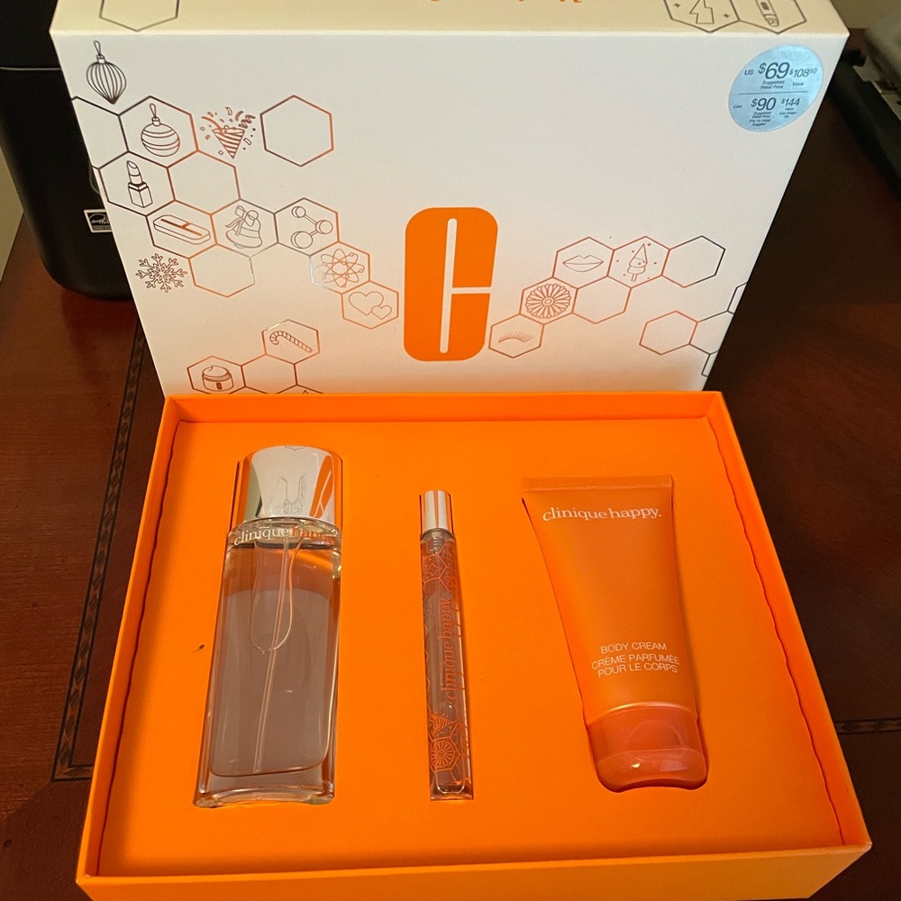 Clinique perfectly happy full size gift set